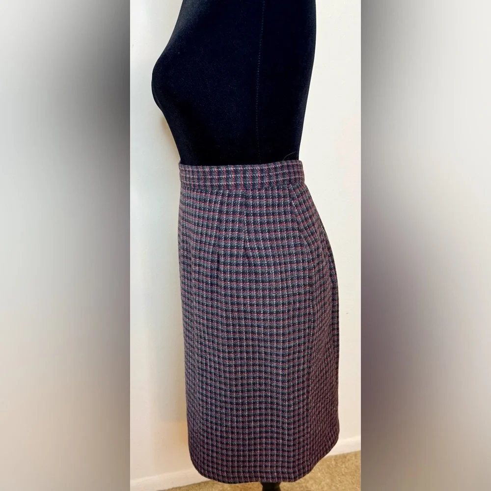 Vintage Briggs wool blend preppy classic gray red plaid high waist skirt 6P EUC